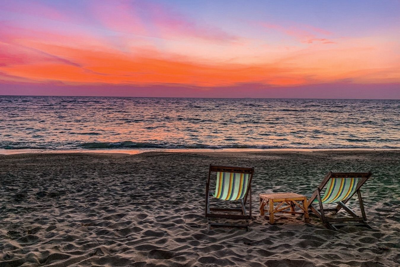  Lanta Sand Resort and Spa, The beautiful sunset and nature view of Krabi