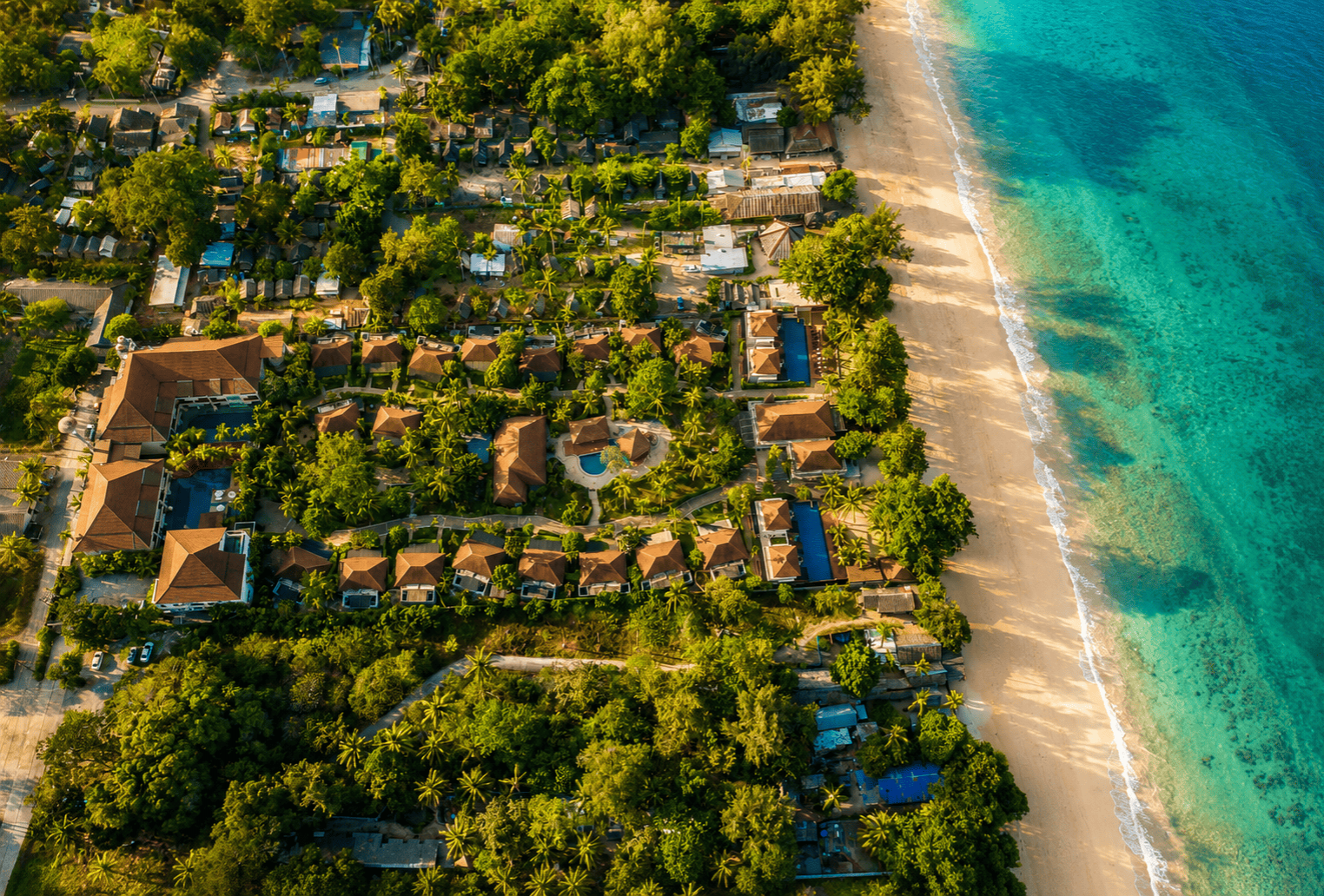 Listen to the Sound of the Waves: Unwind at Lanta Sand Resort & Spa This September [EN]